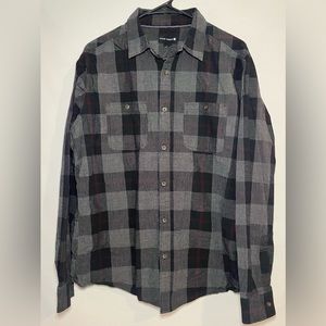 Mens Ocean Current Plaid Button Up Black Large